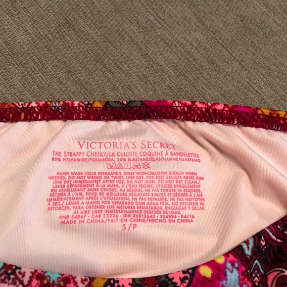 Victoria secret swim bottoms - Picture 5 of 7